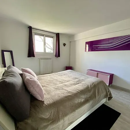 Calme A Avec Jardin Et Wi-fi, 4 Couchages - Fr-1-495-144 Apartment